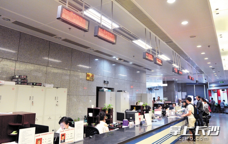 湛江同城24小时医保提取(同城医保卡转移怎么办理)